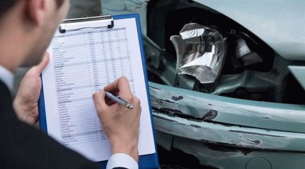 Автоюристы по страховым выплатам в Химках — какие цены?