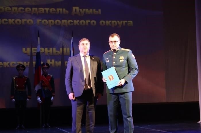 Проблемы, с которыми сталкиваются сотрудники военно-юридических служб на протяжении многих лет