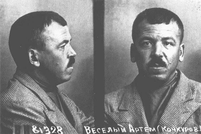 Какие литературные произведения наиболее сильно сформировали общественную память о внутреннем вооруженном конфликте