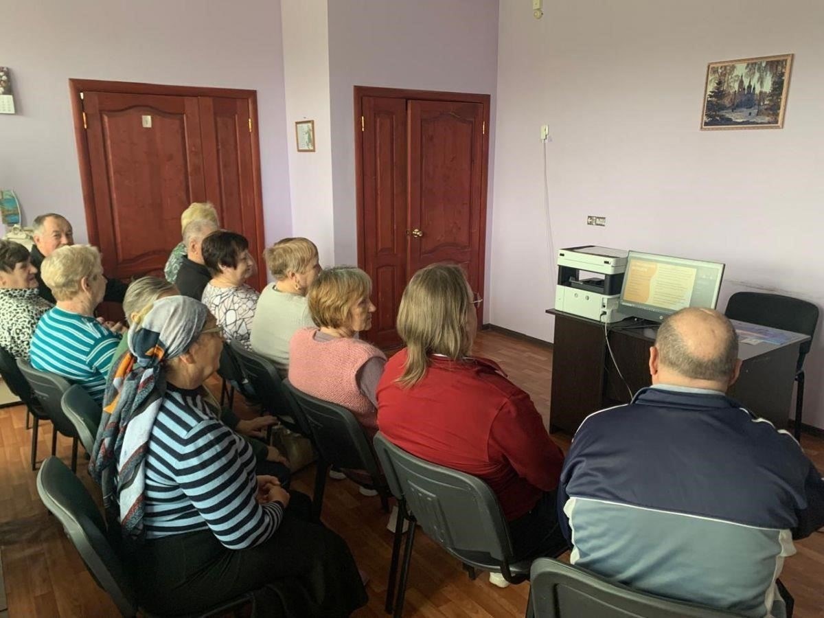 Изменения отражают более широкий и всеохватывающий подход к поддержке семей в стране, и ожидается, что эти корректировки обеспечат большую финансовую безопасность семей, начиная с 2026 года. Обязательно уточните у местных властей или своего работодателя, как эти изменения будут применяться к вашей конкретной ситуации, поскольку закон может затрагивать различные аспекты в зависимости от вашего рабочего статуса, опыта работы или текущей ситуации в стране, включая влияние войны.