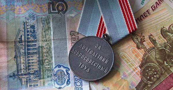 С 01 января 2022 года установлены новые размеры ежемесячных денежных выплат
