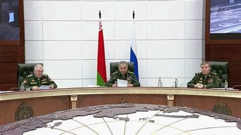 Как встать на учет в военкомат при переезде?