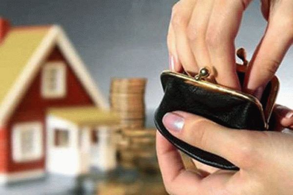Как пенсионерам получить освобождение от уплаты налога при продаже гаража или земли?