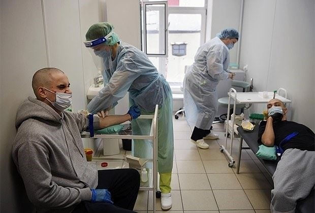 Какие медицинские показания дают право на полное освобождение от призыва в армию в России?